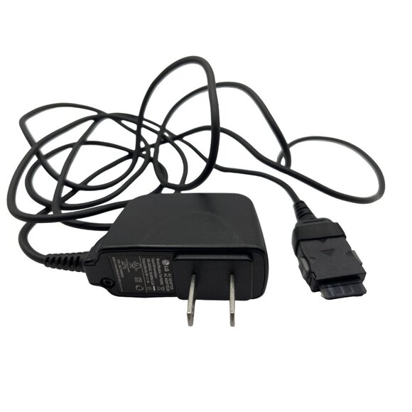 LG AC Adapter Charger 100-240V 50/60Hz Output 5.1V 0.7A 67g - Picture 1 of 3